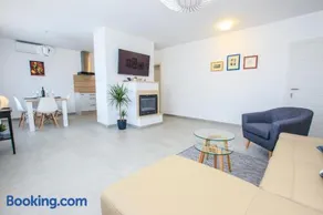 Family Beach Apartments - Image 2