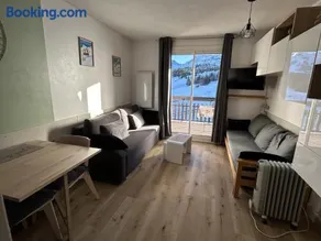 Appart T2 à Superdévoluy au pied de piste - Image 1