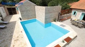 rural home with heated pool raštane - Image 5