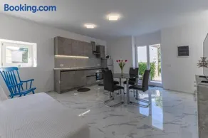 Holiday House Stana - Image 1