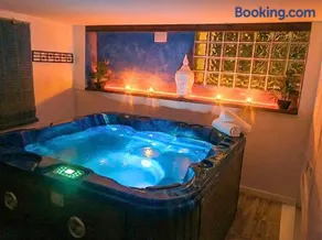 Villa de Lola, Pura Calma & Jacuzzi - Image 1