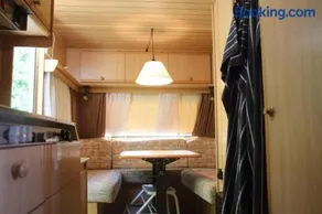 Full Service Caravan 2 - Image 4