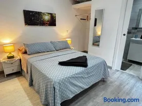 Apartamento estudio con baño privado en el centro de Madrid - Image 3