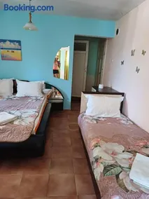 Ivanka Guest House - Image 1