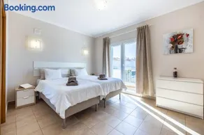 Your Villa Algarve Private pool 5 min walk to beach - Image 2