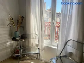 ''Le Refuge'' Duplex Quartier Haut, climatisé - Image 3