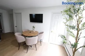 Modern apt in E Boston - Walk to Airport - Image 3