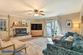 Spacious Stone Mountain Home w/ Fire Pit - Image 3