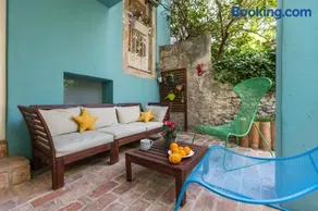 House Encanto - Old Town Retreat - Image 2
