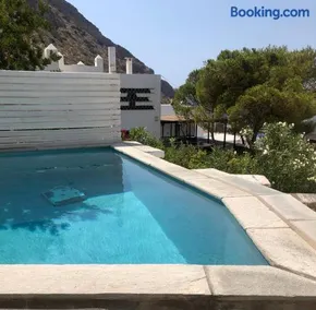 Villa in Kamares, Sifnos - Image 1
