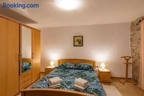 Villa Lastavica pod Ruzon, two beautiful villas in the heart of Istria - Image 4