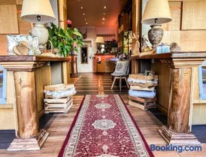 Hotel Moderno Restaurant - Image 4