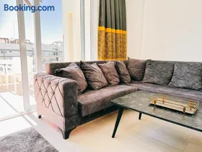 Thalassa Beach Resort 2 Bedroom Penthouse with a Hot Tub - Image 4