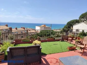 Apartment 3 minutes from the beach and train station on foot - Image 1