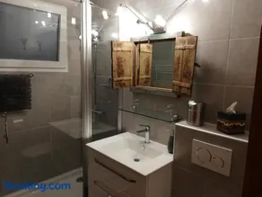 Chalet Jack - Image 2