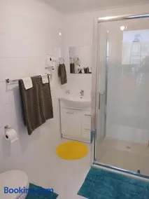 Hunters Hotel - Image 4