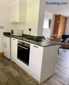Lancaster Cottage - Image 4
