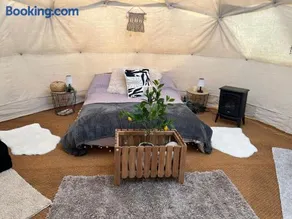 Pewsey Countryside Dome - Dog Friendly - Fire pit - Image 3