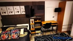 Citywest Luxury Attic Ensuite with Workspace & Free Parking near LUAS - Image 3