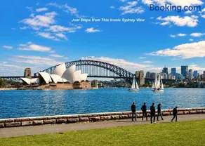 Art Deco Harbour View Suite - Walk to Opera House - Image 1