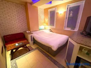 HOTEL KID - Image 5