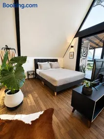 Find your Zen Private Glamping Cabin - Image 2