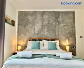 Kelly's Rooms - Image 2