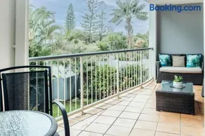 Marcoola Sands 6 - Pool to Beach - Image 3