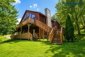 Blackberry Heaven Lodge - Image 1