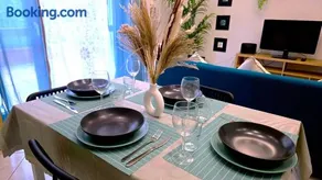 Olympic Hidden House - Image 1