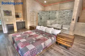 Brand New Modern Luxury Couples Fit for Royalty - Image 3