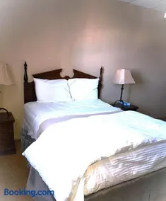 Historic Plains Hotel - Image 4
