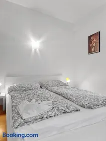 Double King Size Haven - Image 2