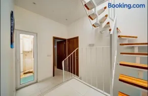Room 2 min walk from Mdina Townhouse - Image 2