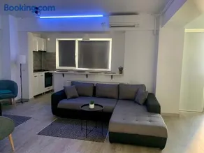 Black&White Suites - Image 2