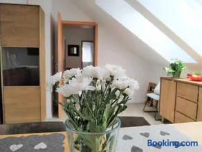 Design Residence -Garden & Comfort - Image 1