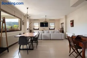 Thespis Villa 1 - Image 3