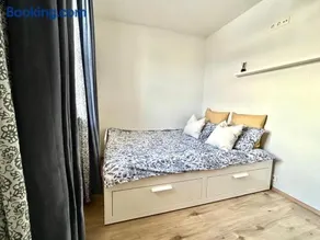Cozy Private Room in a shared Welcoming Home in The Golden Circle - Image 1