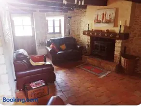 Two bedroom Stone Cottage - Image 2