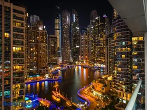 Luxury 2BR Apartment with Full Marina Views - Image 3
