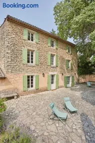 Bastide entièrement rénovée au coeur de Goult - Image 4