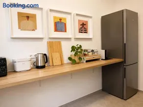 UrbanNEST Close to Airport and Trade Fair - Image 2