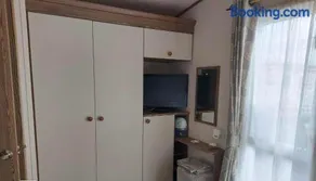 149 Holiday Resort Unity 6 berth Passes optional No pets - Image 2