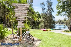 Seven Mile Beach Holiday Park - Image 2