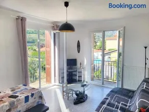 Appartement charmant à Ria-Sirach avec vue sur montagnes, 80 m² - Image 1