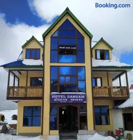 Hotel sangam kalinchok kuri - Image 1
