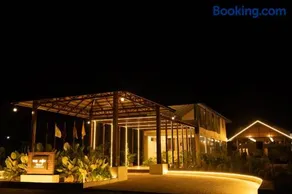 The fox resort - Image 4