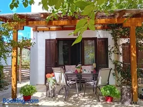 Katerina's SeaSide - Image 2