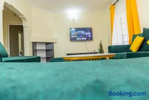 Riverside Haven 4BR Modern Home with Private Serene Compound - Image 3
