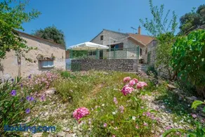 Rena's house - Image 2